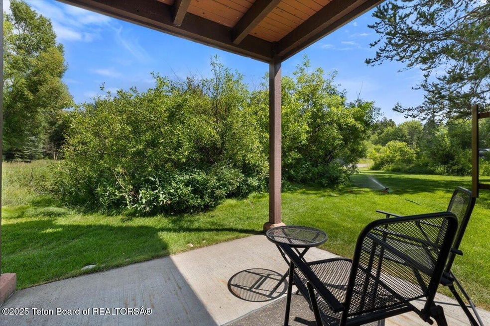 12-3705 N Teton Dr-12