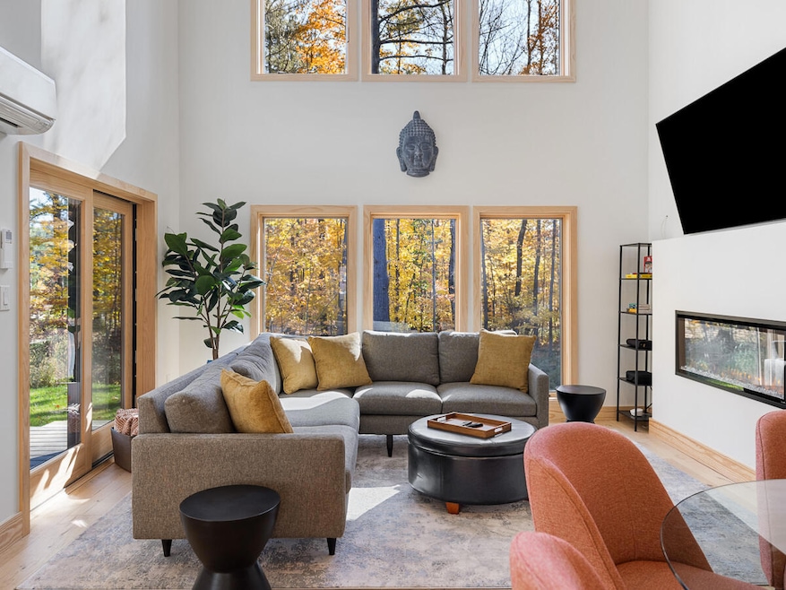 28 Bowman Ln unit 7, Wilmington, NY 12997 - photo 1