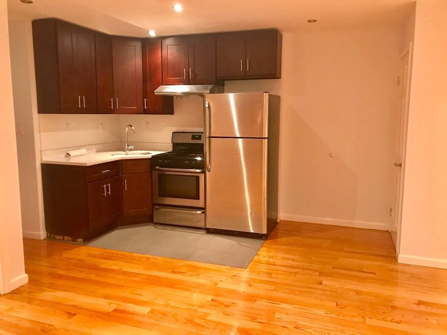 22-09 80th St unit 1, Flushing, NY 11370 - photo 1