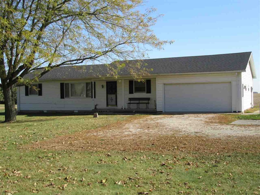 5425 S 300 W, Huntington, IN 46750 - photo 1