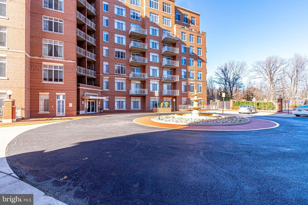 Elan East Market Condominiums unit 613, Fairfax, VA 22033 - photo 1