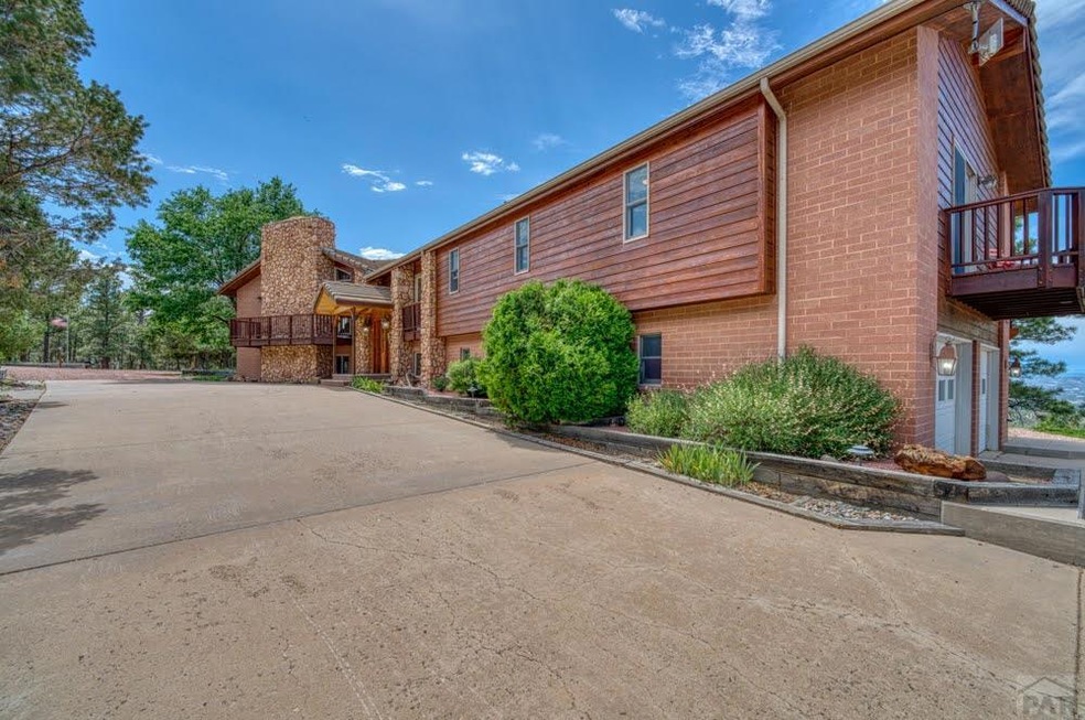 33070 Meadow Ridge Ln, Trinidad, CO 81082 - photo 1