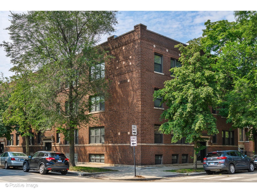 3400 N Greenview Ave unit 3S, Chicago, IL 60657 - photo 1