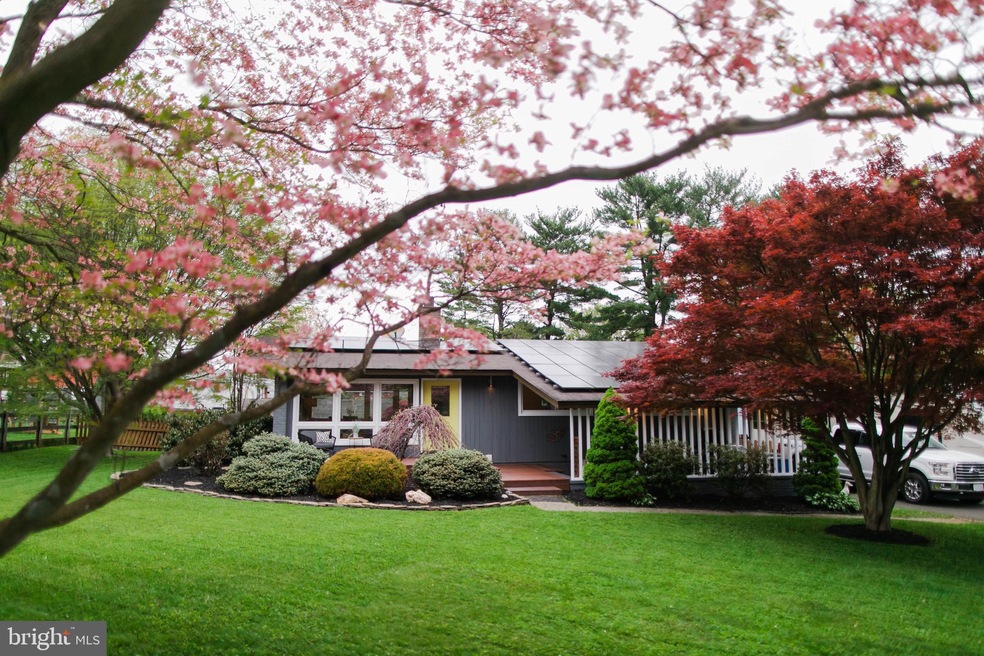 639 Gold Cup Dr, Warrenton, VA 20186 - photo 1