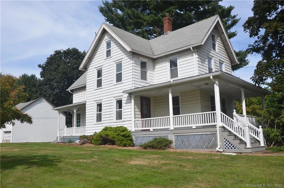 Welcome Home to 117 Hayden Station!  This well mai