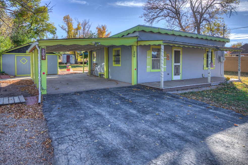 Exterior-4