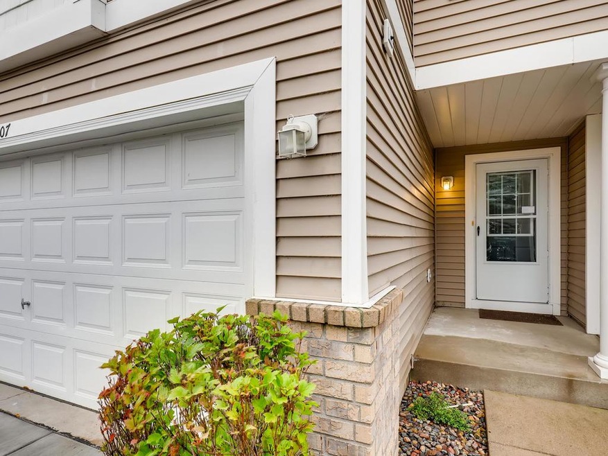 6407 157th St W Apple Valley-002-001-Exterior Fron
