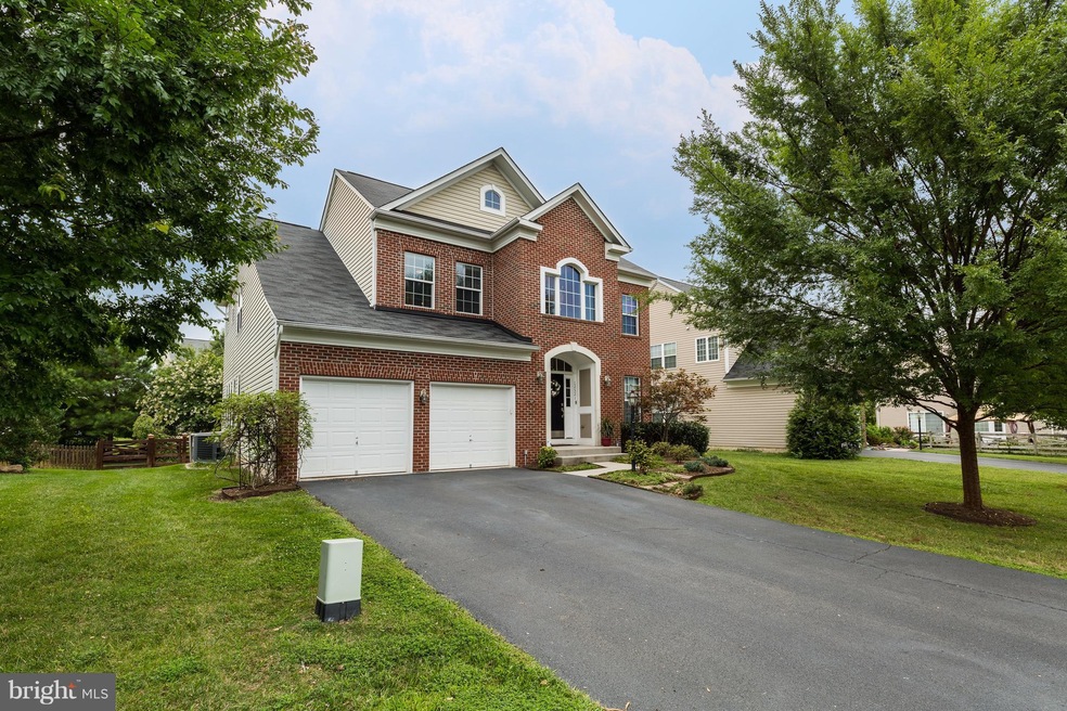 12521 Rickwood Ct, Bristow, VA 20136 - photo 1