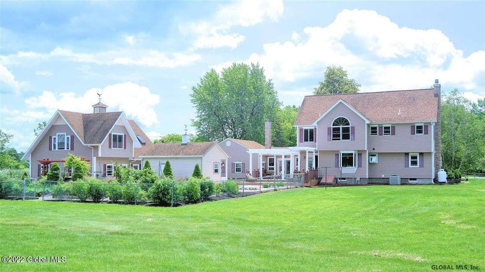 733 van Hoesen Rd, Castleton On Hudson, NY 12033 - photo 1