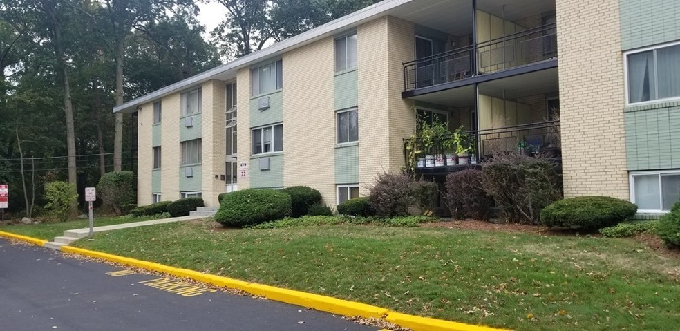 22 Nelson Dr unit 1G, Randolph, MA 02368 - photo 1