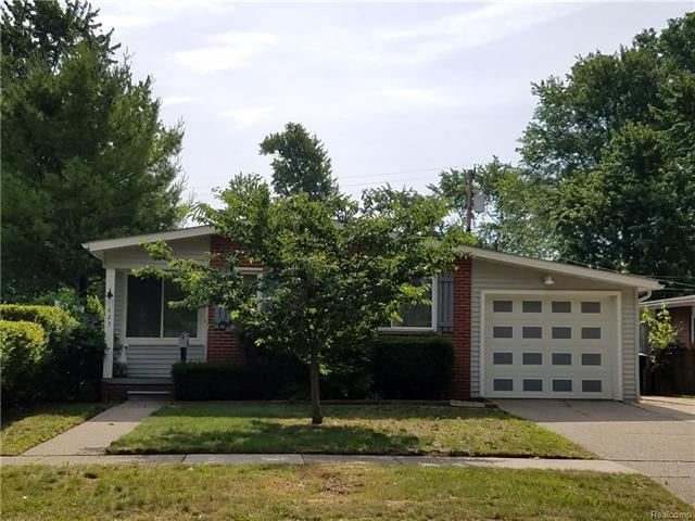 423 Forest Front of Home
