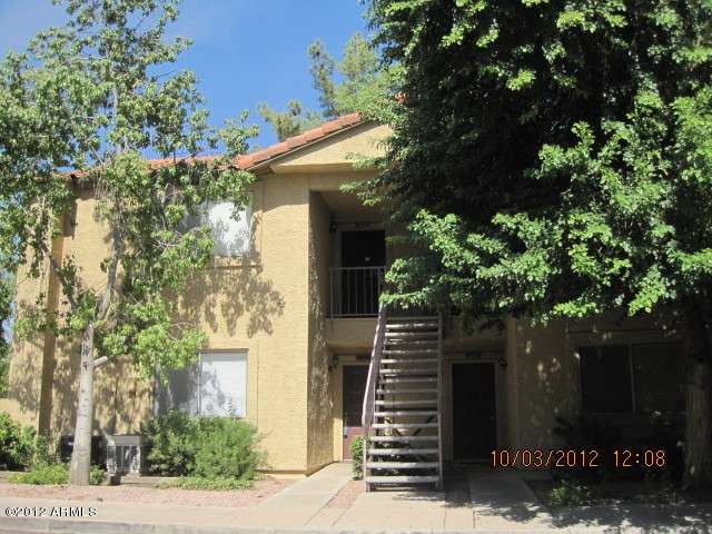 front of unit 2002