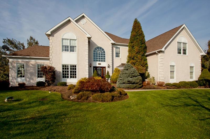 81 Buckingham Dr, Belle Mead, NJ 08502 - photo 1