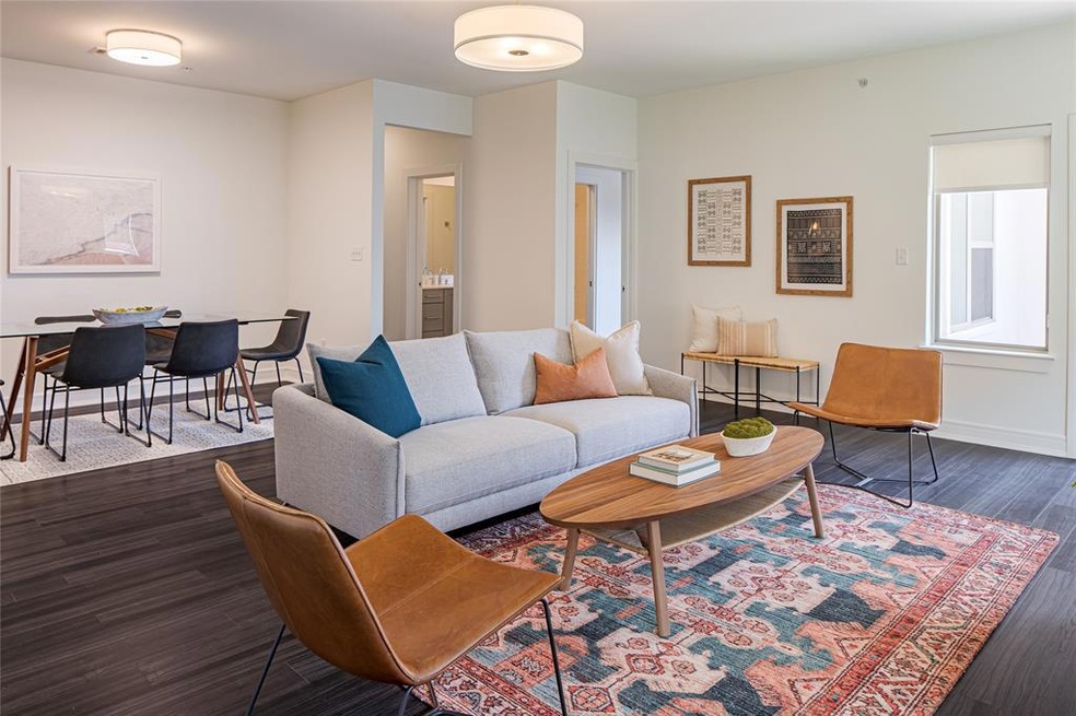 5710 Mccommas Blvd unit 102, Dallas, TX 75206 - photo 1