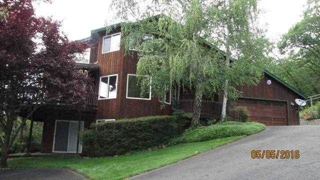 1739 NE Sunset Ln, Grants Pass, OR 97526 - photo 1