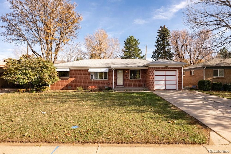 1540 S Bellaire St, Denver, CO 80222 - photo 1