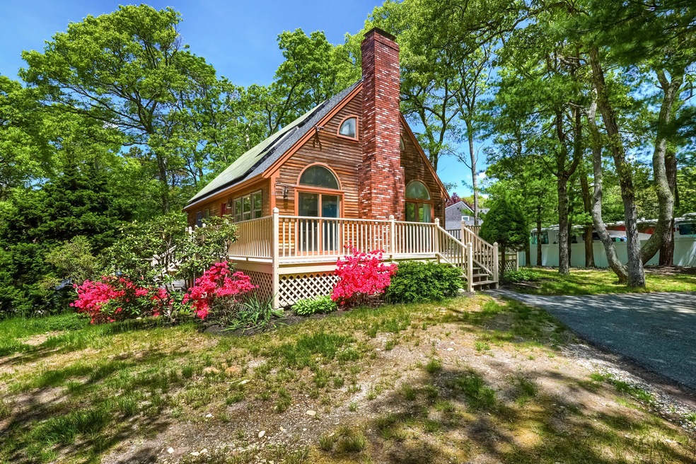 211 Shootflying Hill Rd, West Barnstable, MA 02668 - photo 1