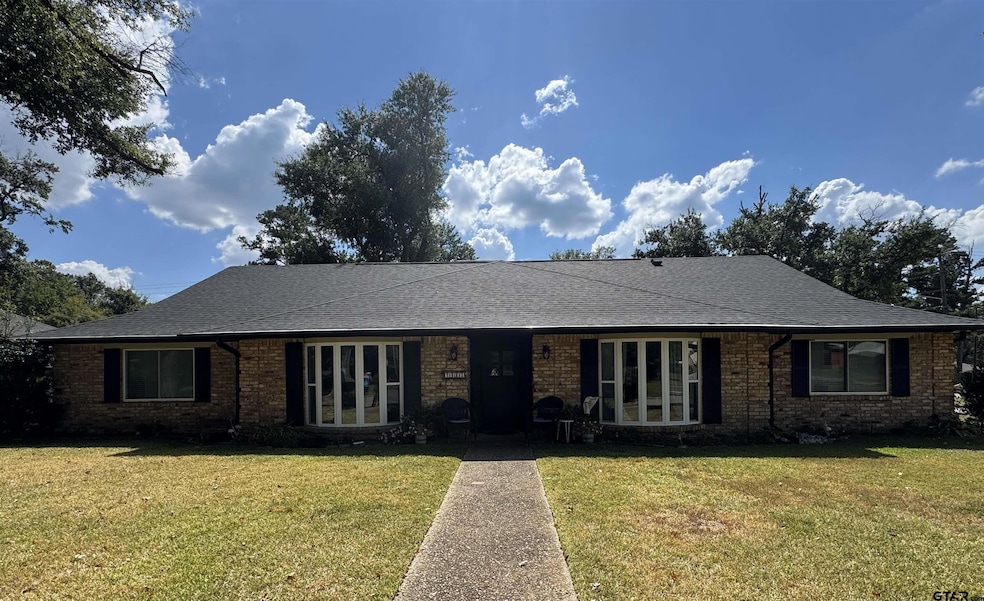 For Rent $4,000/month