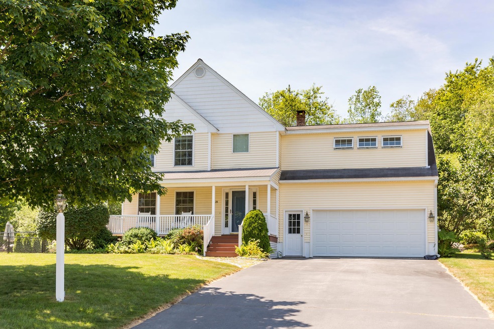 28 Clearview Dr, Gorham, ME 04038 - photo 1