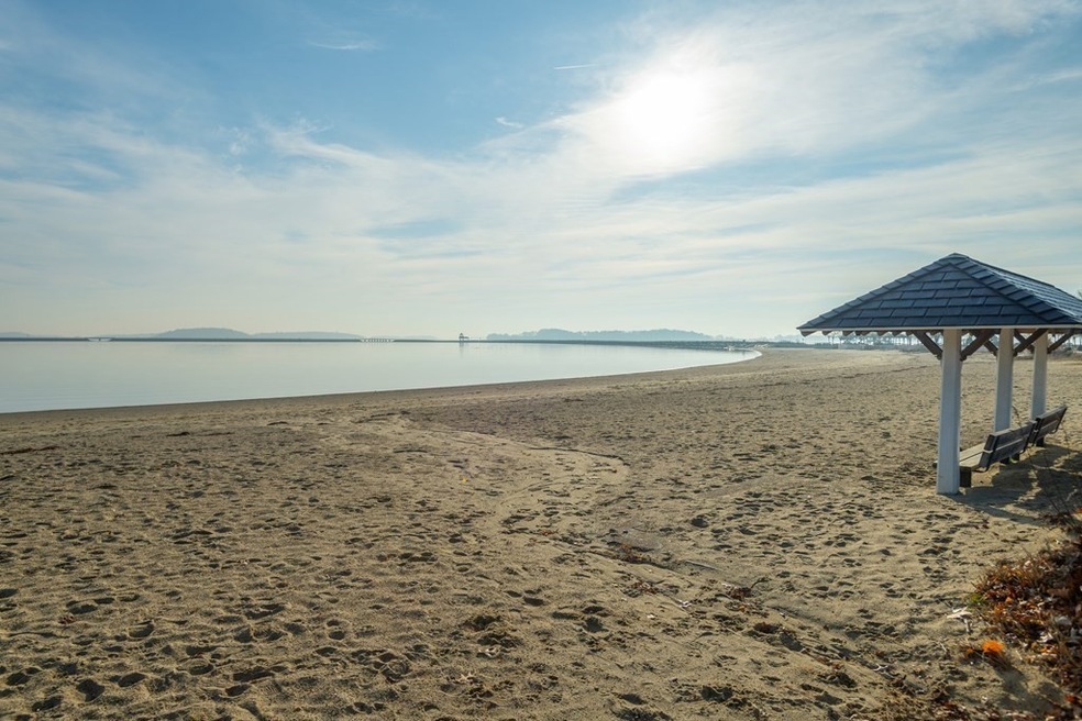 807 E 3rd St unit THREE, Boston, MA 02127 - photo 1