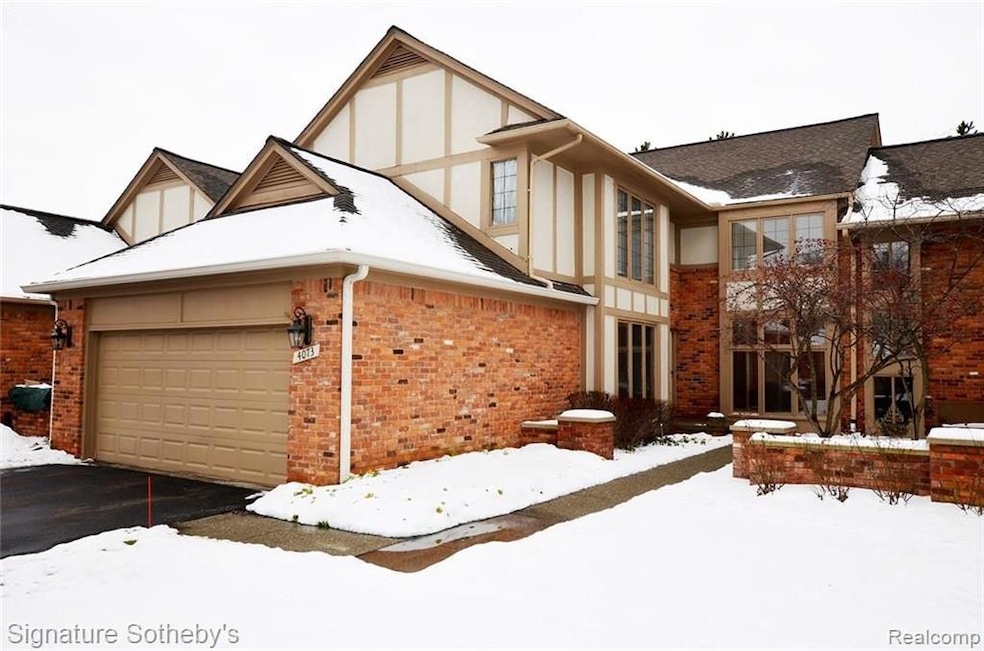 4073 Willoway Place Dr unit 6, Bloomfield Hills, MI 48302 - photo 1