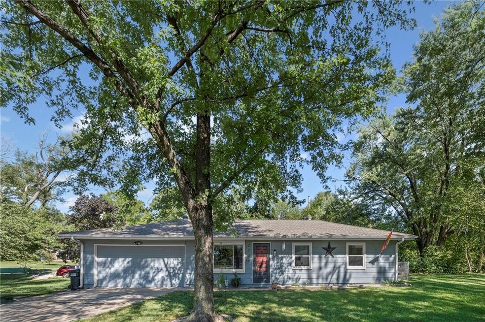Pending $245,000 • Co-Listing Agent