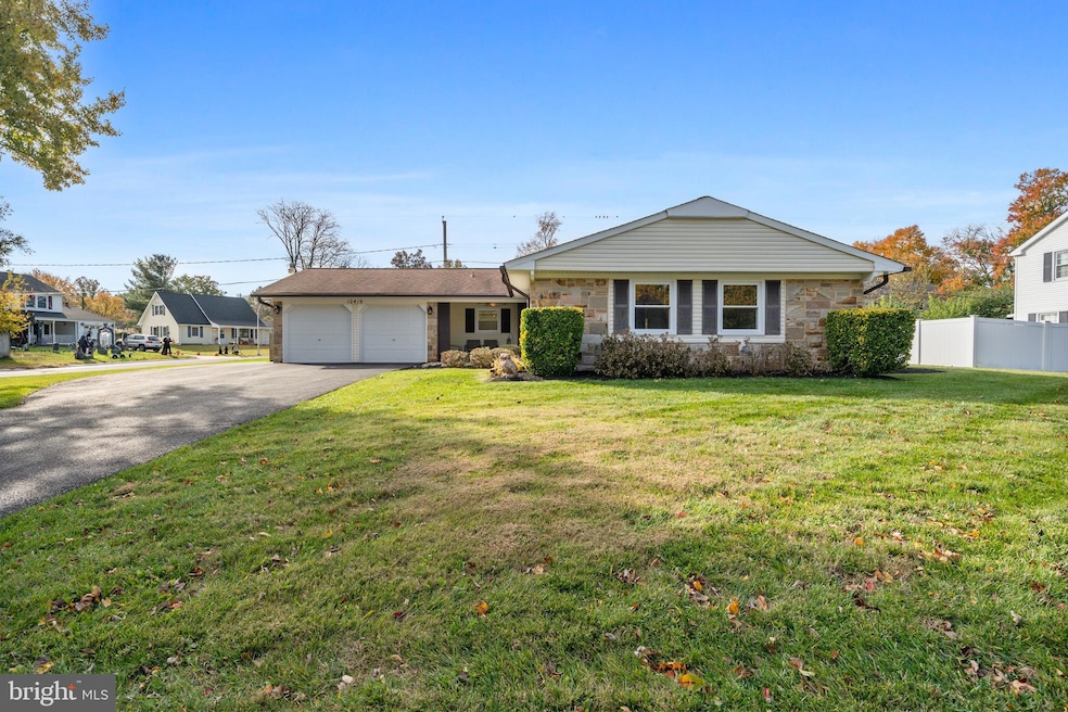 Under Contract $435,000 • Co-Listing Agent