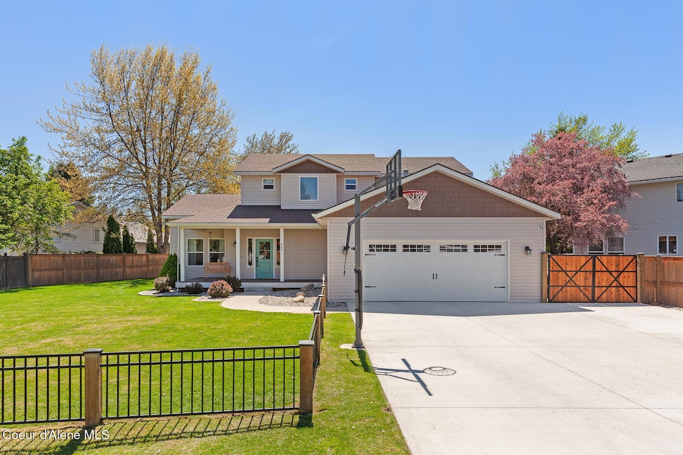 460ECloverleafDr-1