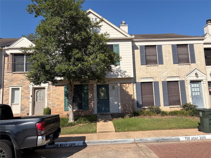 For Rent $1,950/month