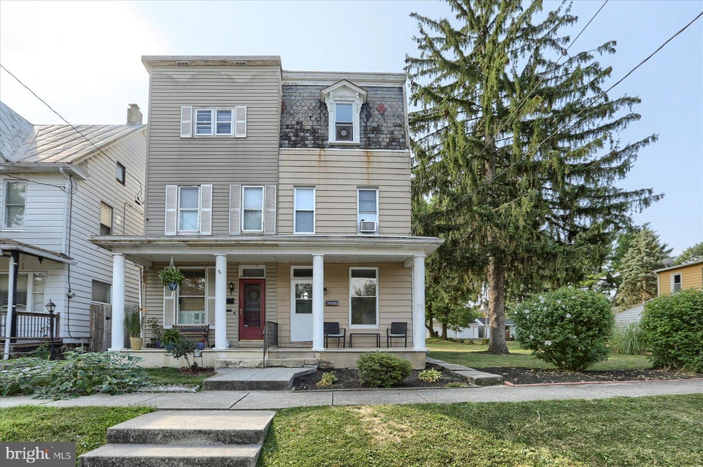 208 Bosler Ave, Lemoyne, PA 17043 - photo 1