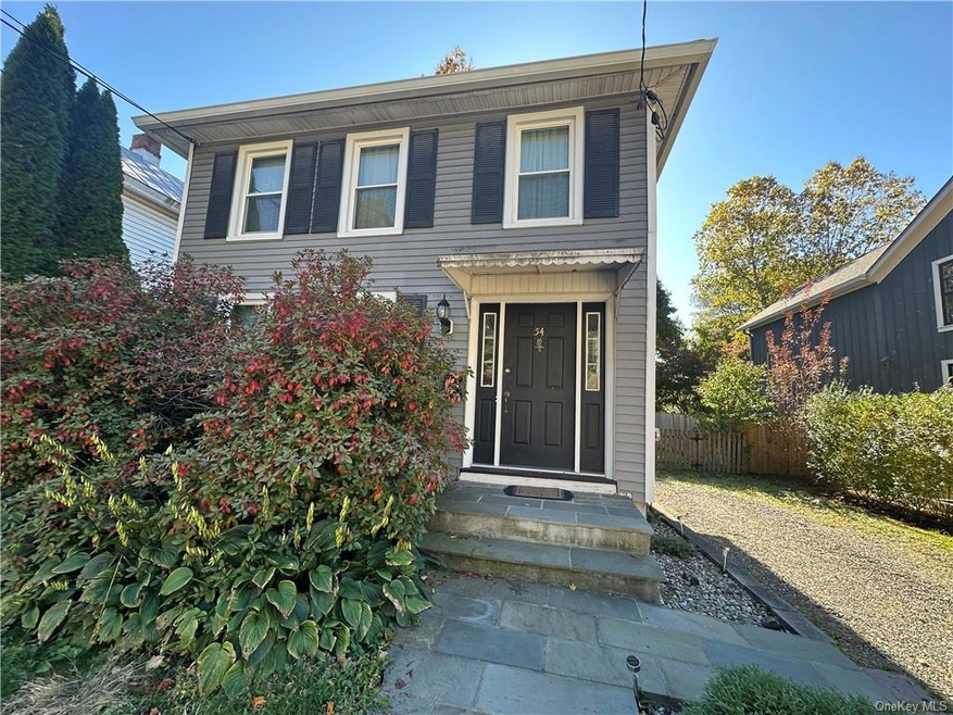 54 W Market St, Red Hook, NY 12571 - photo 1