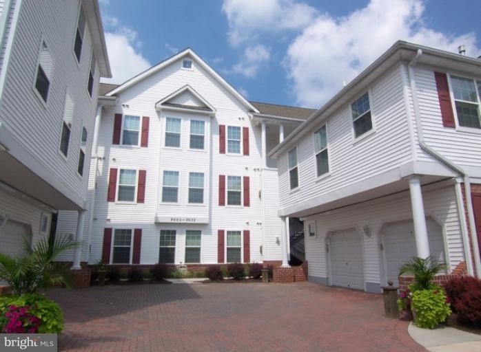 9676 Devedente Dr unit 205, Owings Mills, MD 21117 - photo 1