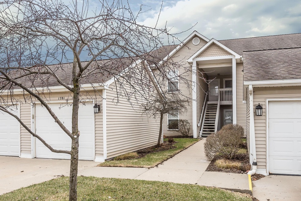 1779 Weatherstone Dr unit 194, Ann Arbor, MI 48108 - photo 1