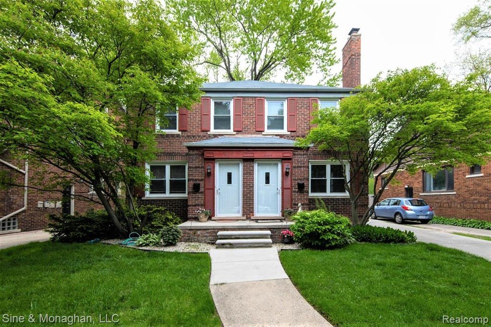 822 Neff Rd, Grosse Pointe, MI 48230 - photo 1