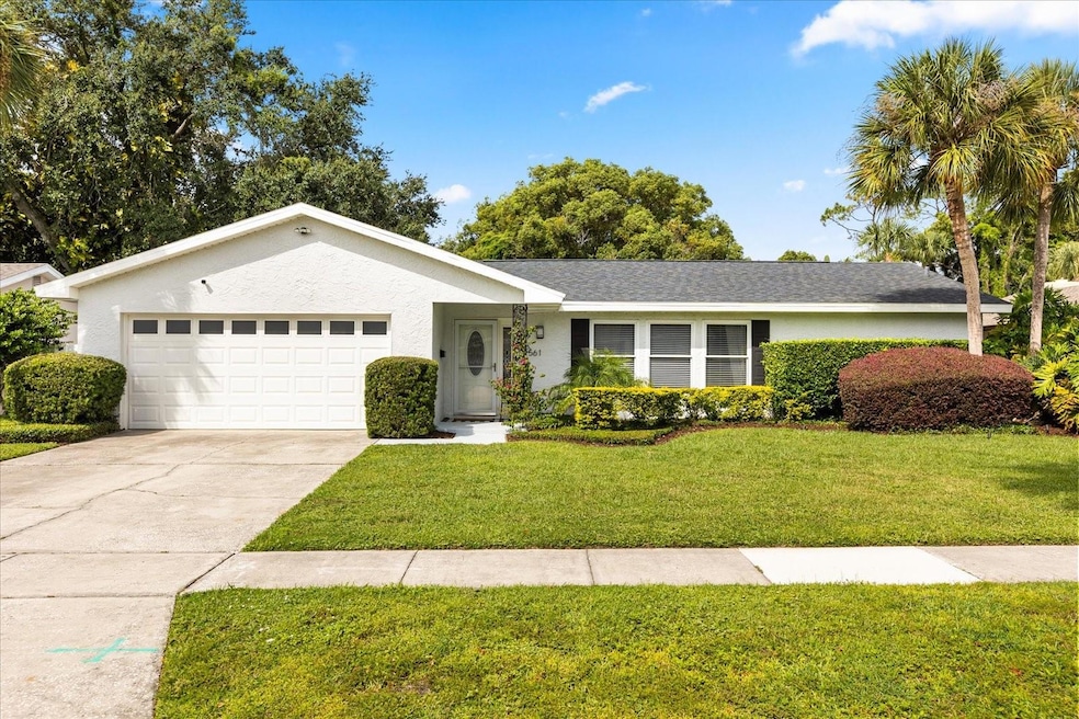 Sold $569,990 • Co-Listing Agent