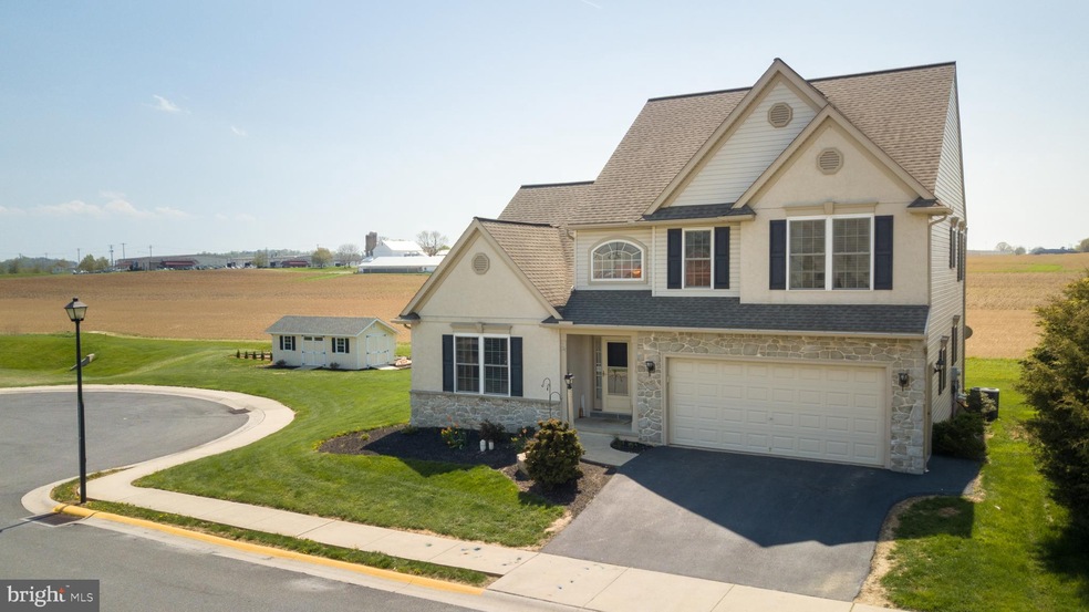 236 S Brookefield Ln, New Holland, PA 17557 - photo 1