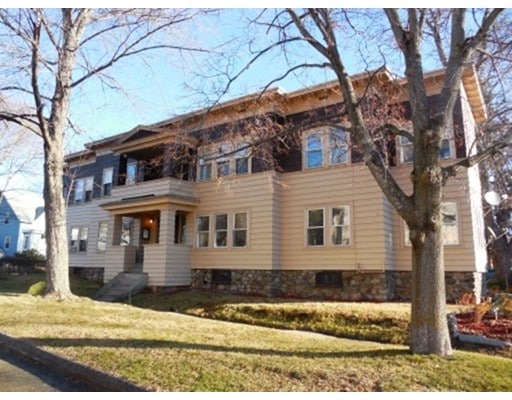 1 Samoset Rd, Worcester, MA 01604 - photo 1