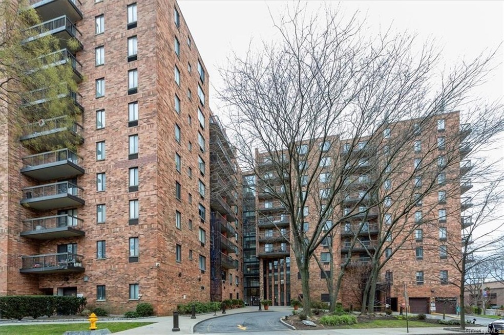 The Tower Club unit 907, Tuckahoe, NY 10707 - photo 1