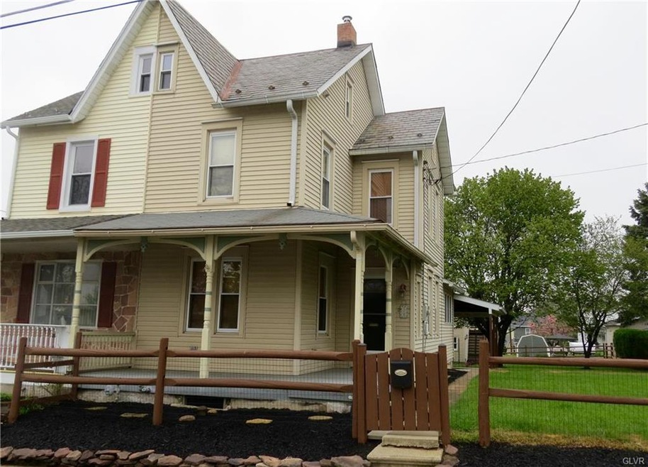 3204 S 2nd St unit 3206, Whitehall, PA 18052 - photo 1