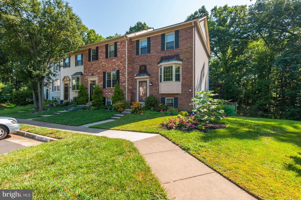 3301 Stone Heather Ct, Herndon, VA 20171 - photo 1