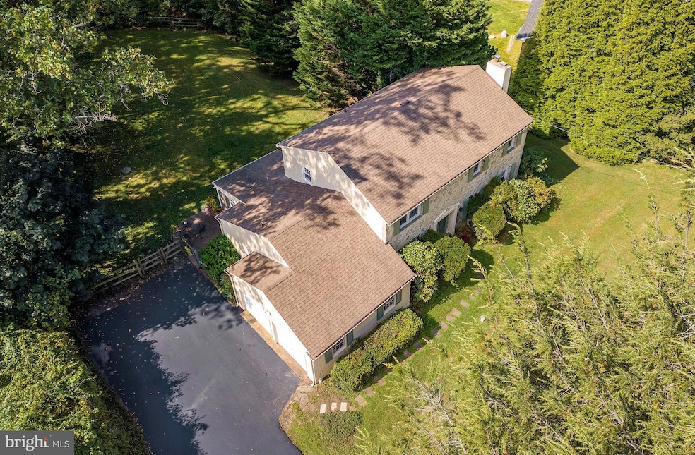 Pending $750,000 • Co-Listing Agent