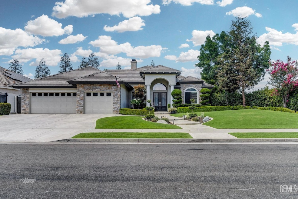 11502 Crabbet Park Dr, Bakersfield, CA 93311 - photo 1