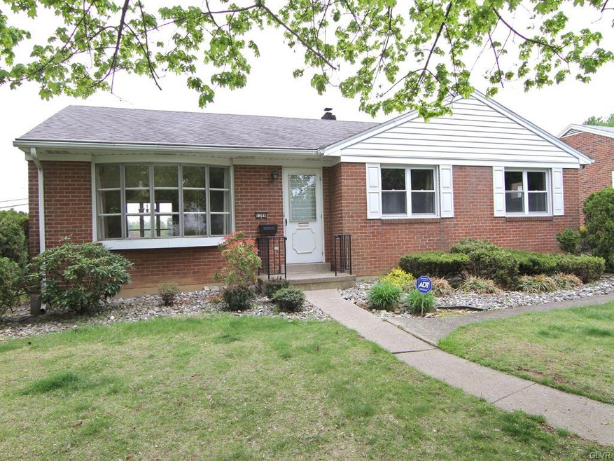 1208 N 22nd St, Allentown, PA 18104 - photo 1