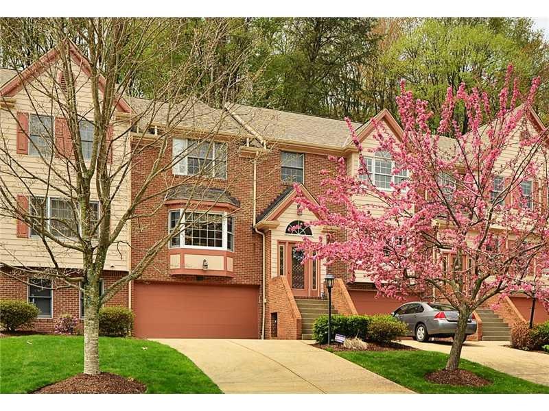 Exterior Front. Welcome Home to 2145 Huntington Ct