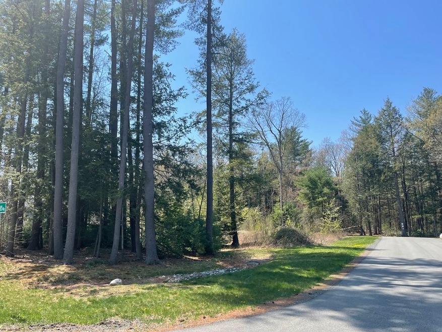 2 Grey Oak Ln, South Deerfield, MA 01373 - photo 1