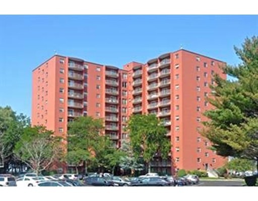 Sagamore Place Condominiums unit 915, Quincy, MA 02171 - photo 1