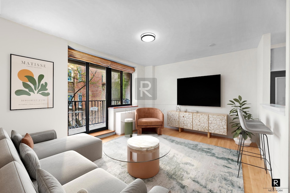 The Chatham in Chelsea unit 3G, New York, NY 10011 - photo 1