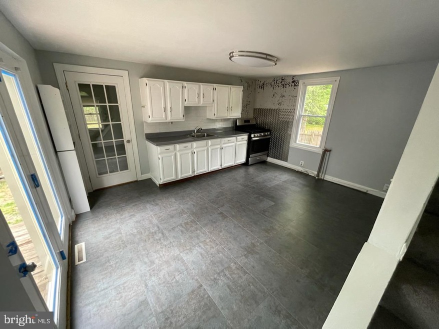 59 W 3rd Ave, Pine Hill, NJ 08021 - photo 1