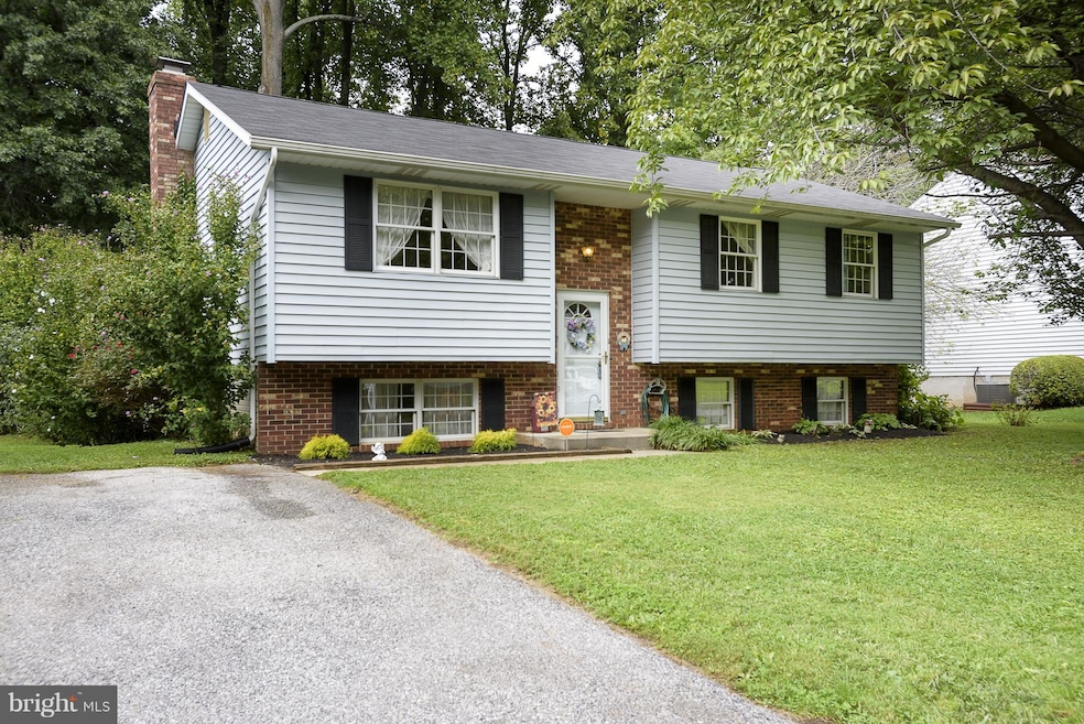 1512 Kent Ave, Gwynn Oak, MD 21207 - photo 1