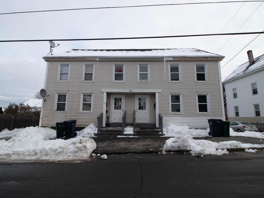 17 Wentworth St, Biddeford, ME 04005 - photo 1